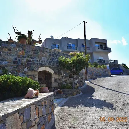 Mirabella Apartmán Istron